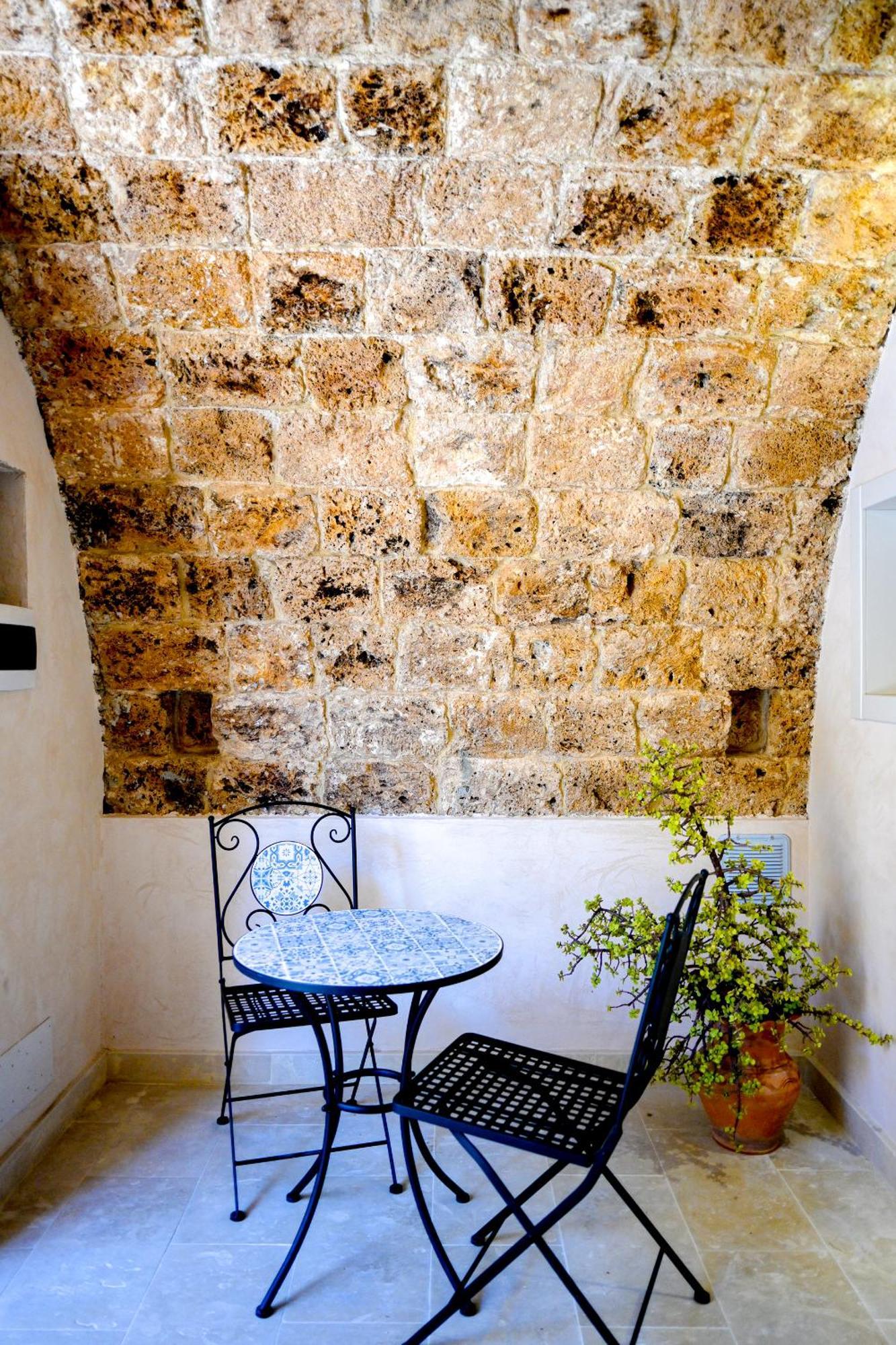 La Grotta, Luxury Suite & Spa Ното Екстер'єр фото