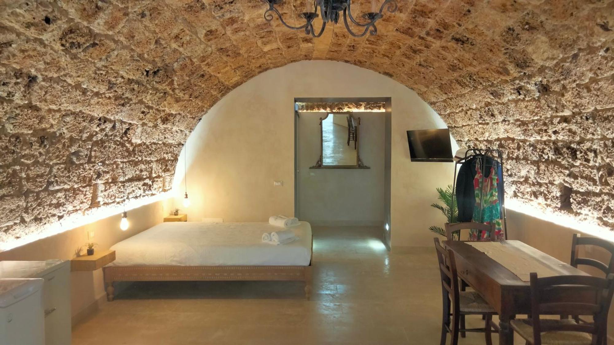 La Grotta, Luxury Suite & Spa Ното Екстер'єр фото
